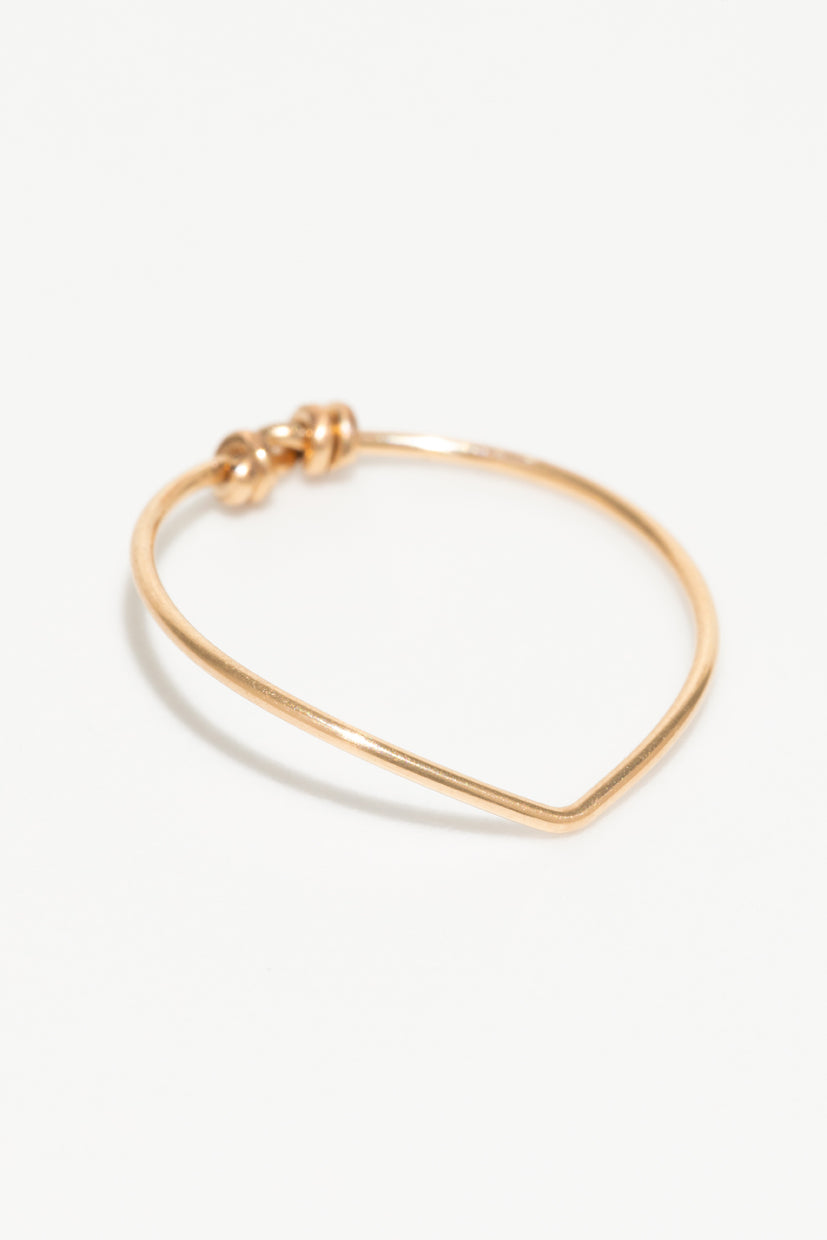 Essential Chevron Ring