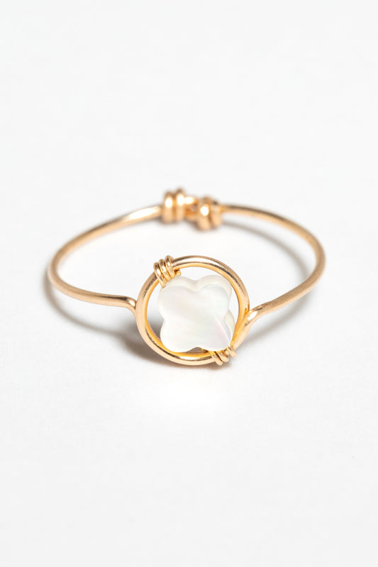 Swan star ring - Mother of pearl