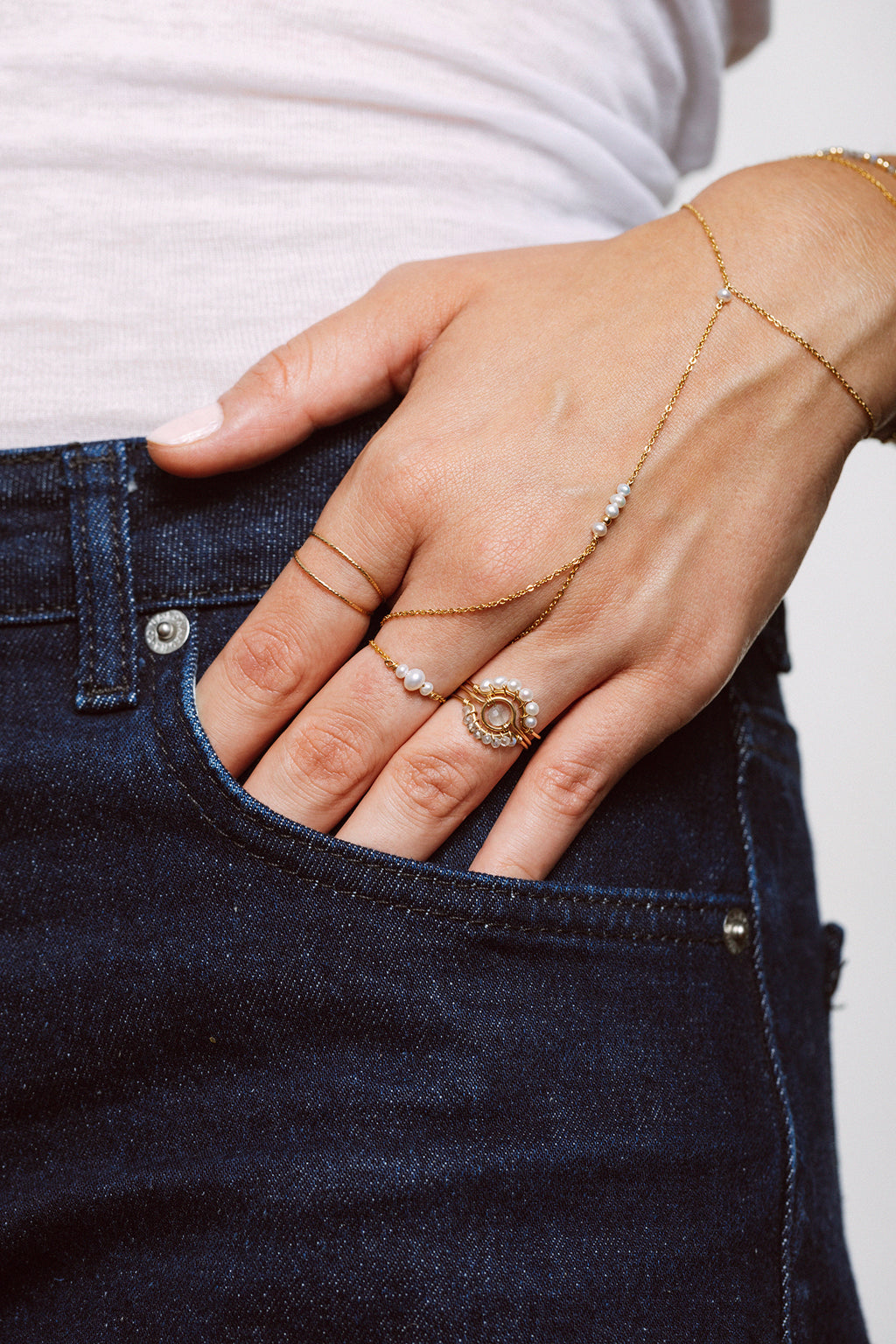 Half Moon Lace Ring - Cultured pearl