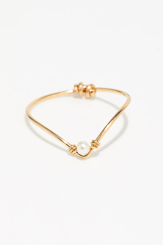 Chevron Ring - Cultured Pearl