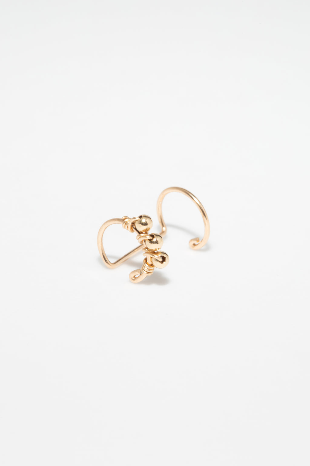 Faux piercing double hélix tissé