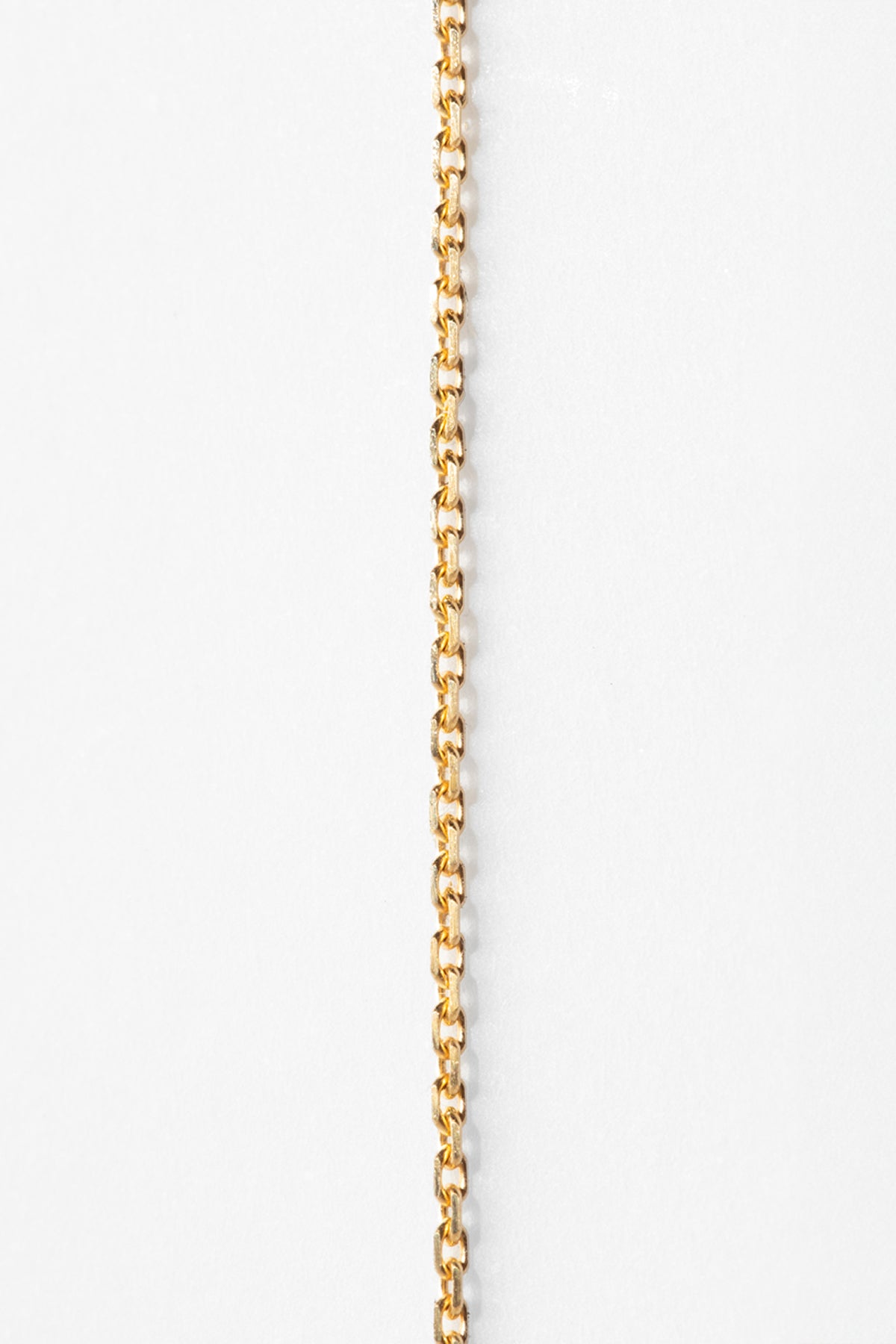 Oriana short necklace - 18k gold with white diamond