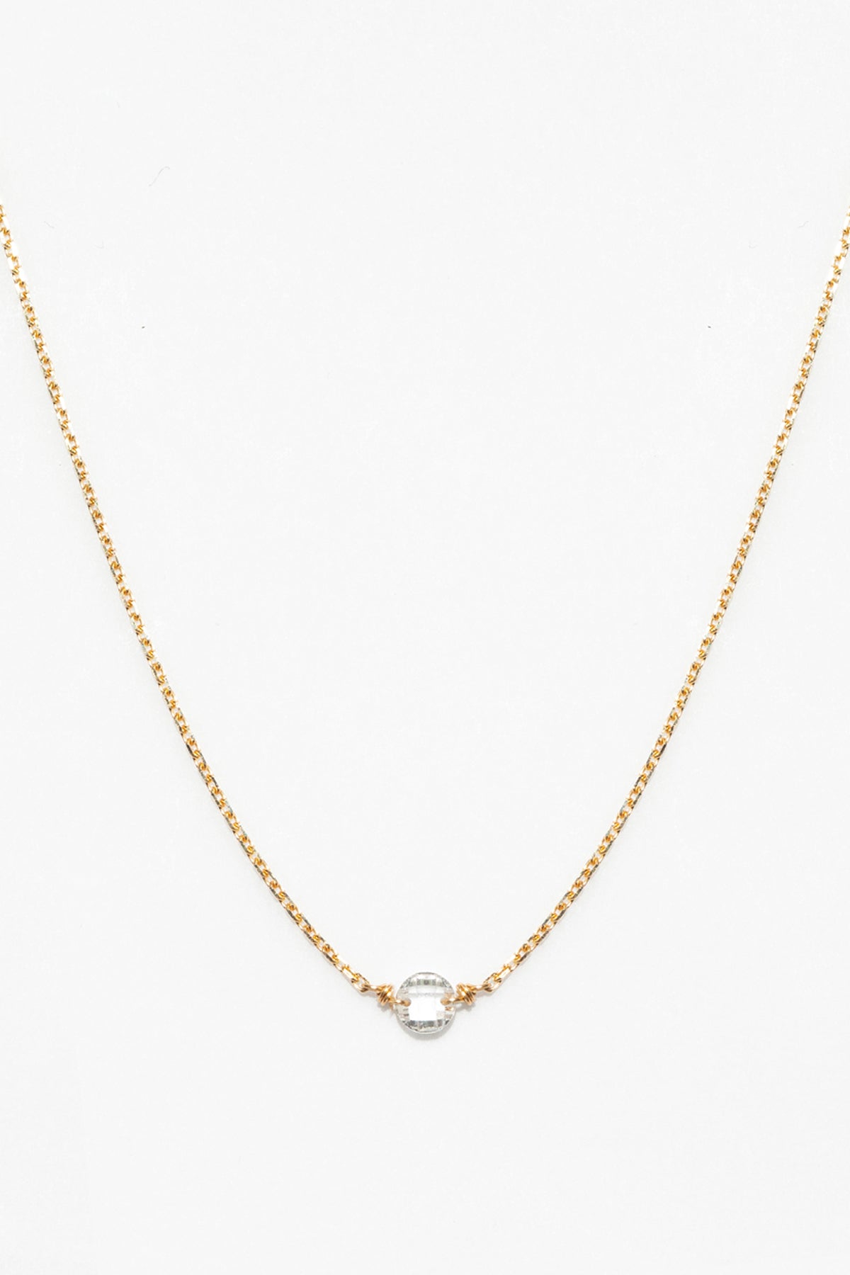 Oriana short necklace - 18k gold with white diamond