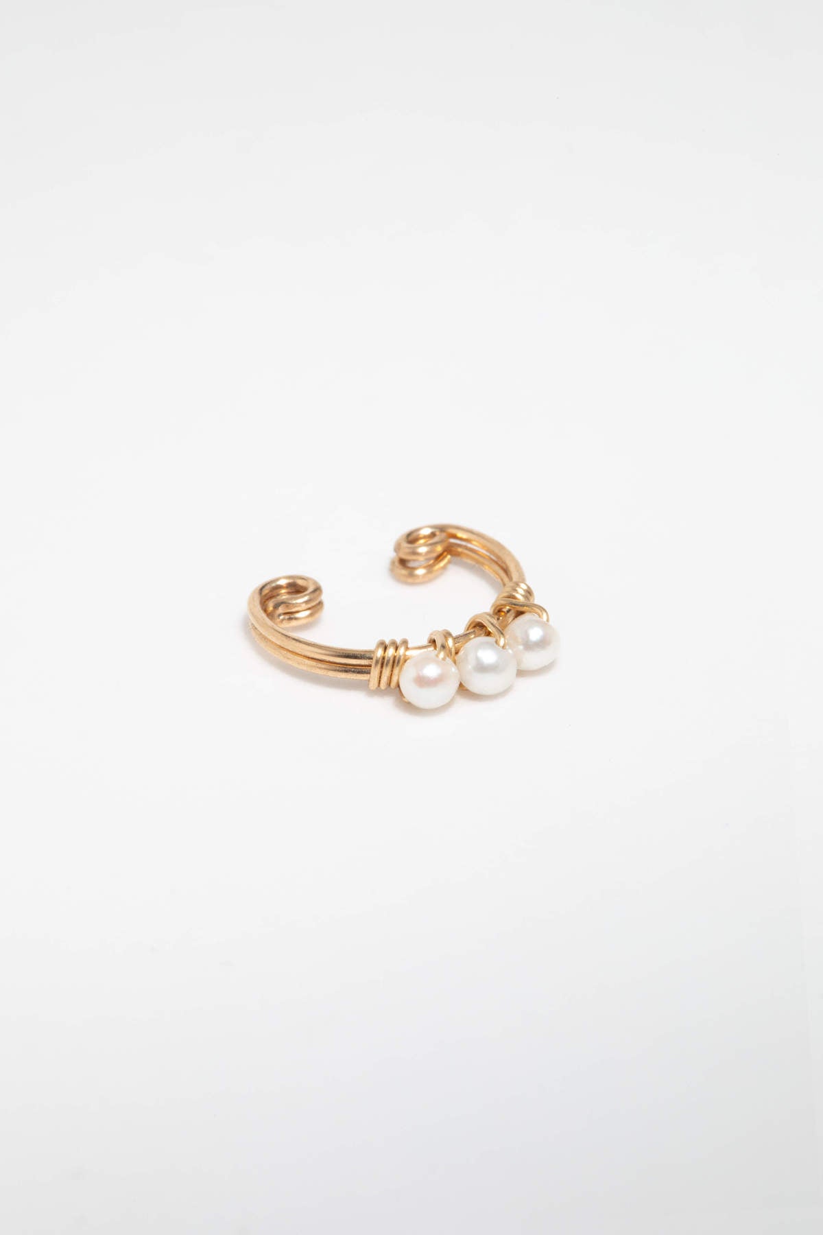 Thea Faux Piercing - Cultured Pearl