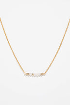 Collier court Théa à plat, enfilage de perles de culture de 2 mm