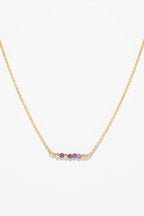Collier court Théa à plat, enfilage de rubis de 2 mm sur chaîne dorée