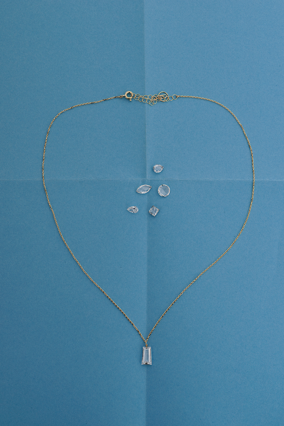 Sati Necklace - 18k Gold - White Diamond