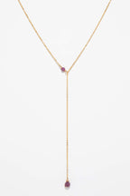 Collier Vice versa Stella rubis à plat, chaîne coulissant dans un anneau fin