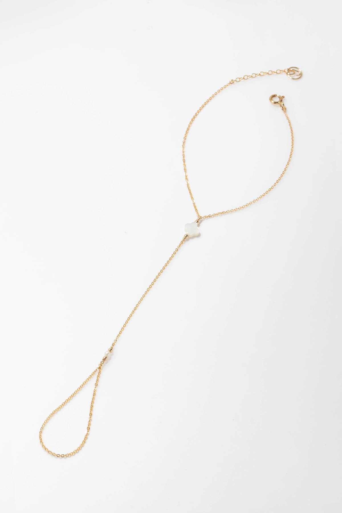 Bijou de main étoile