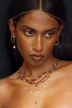 Faux piercing de nez Essentiel porté de profil