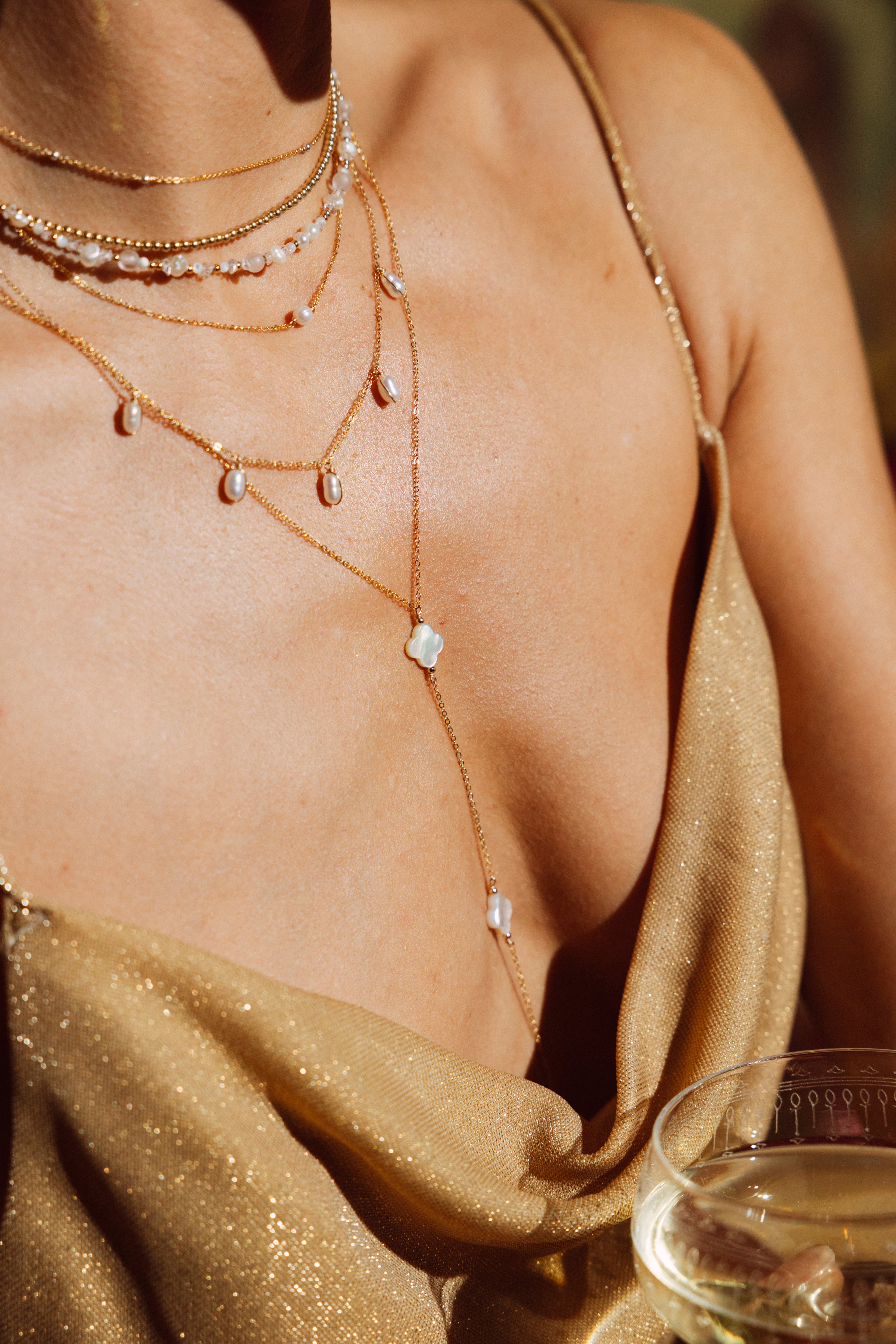 Swan body jewel - White pearl stars