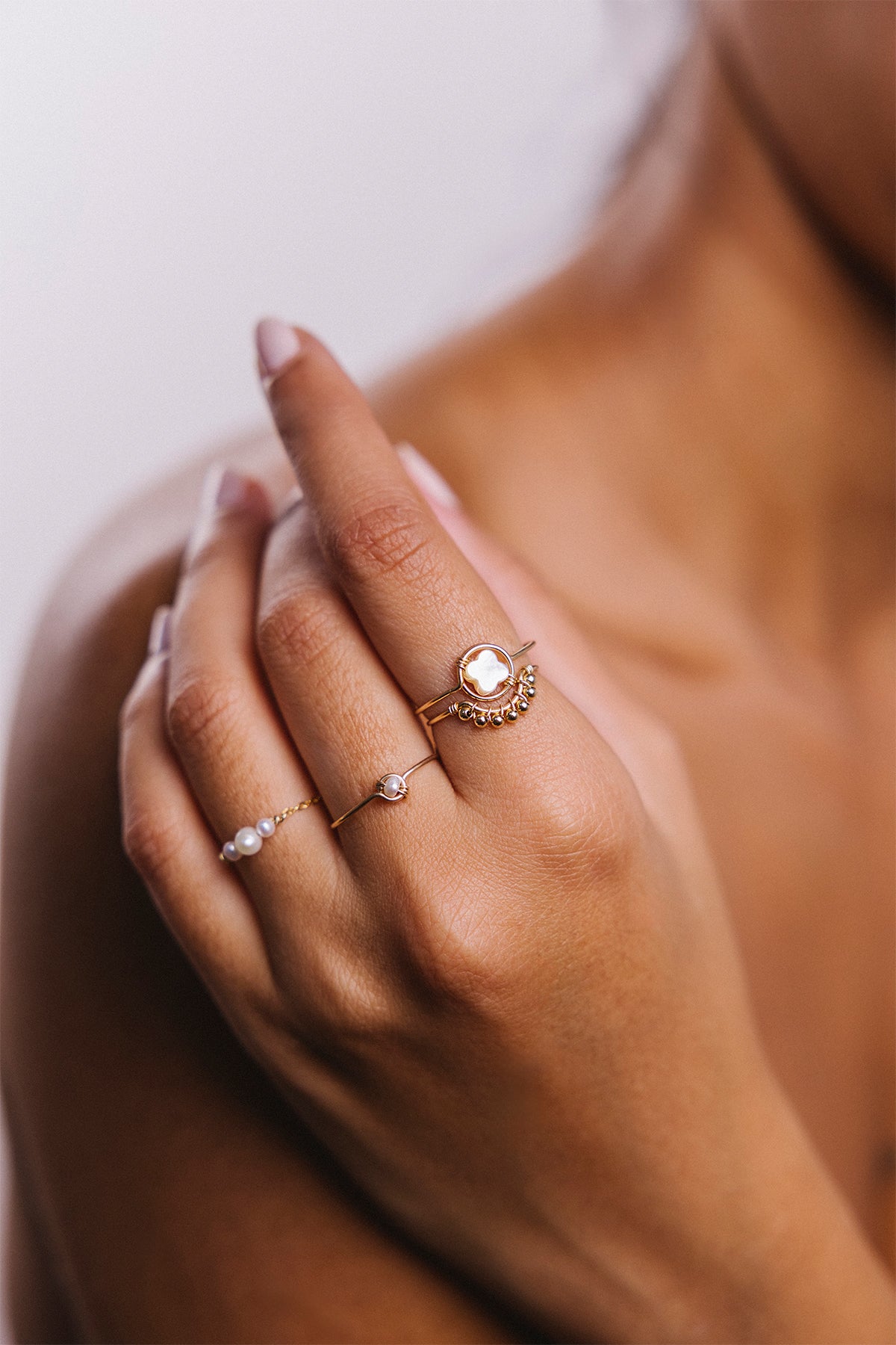 Bague Swan étoile Nacre – YAY Paris - Main Image