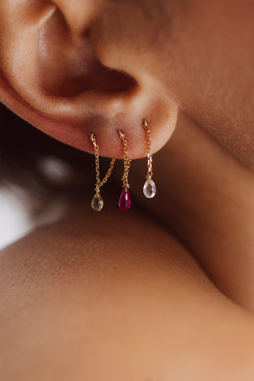 Boucle d'oreille Mia - Or 750‰ - Saphir vert clair
