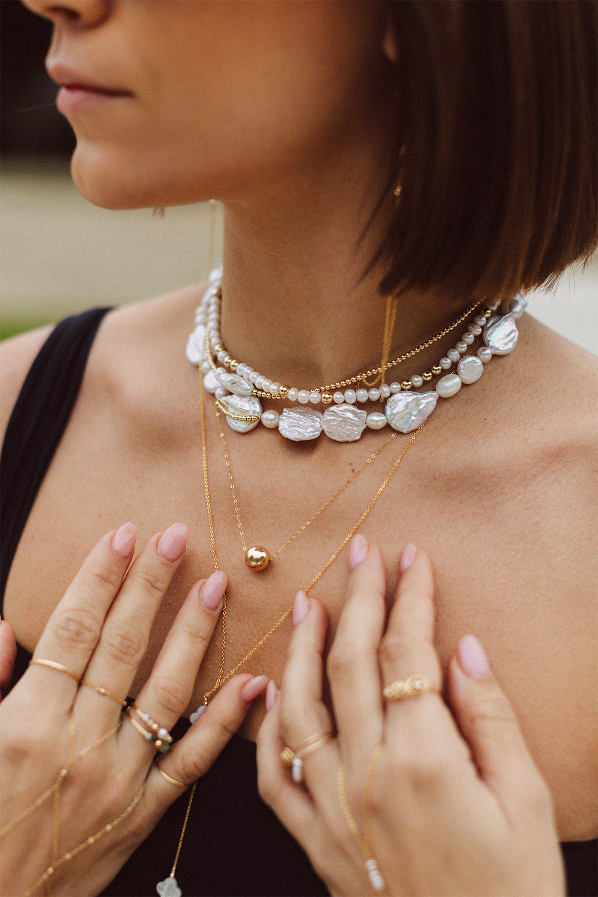 Cowrie necklace - Cultured pearl