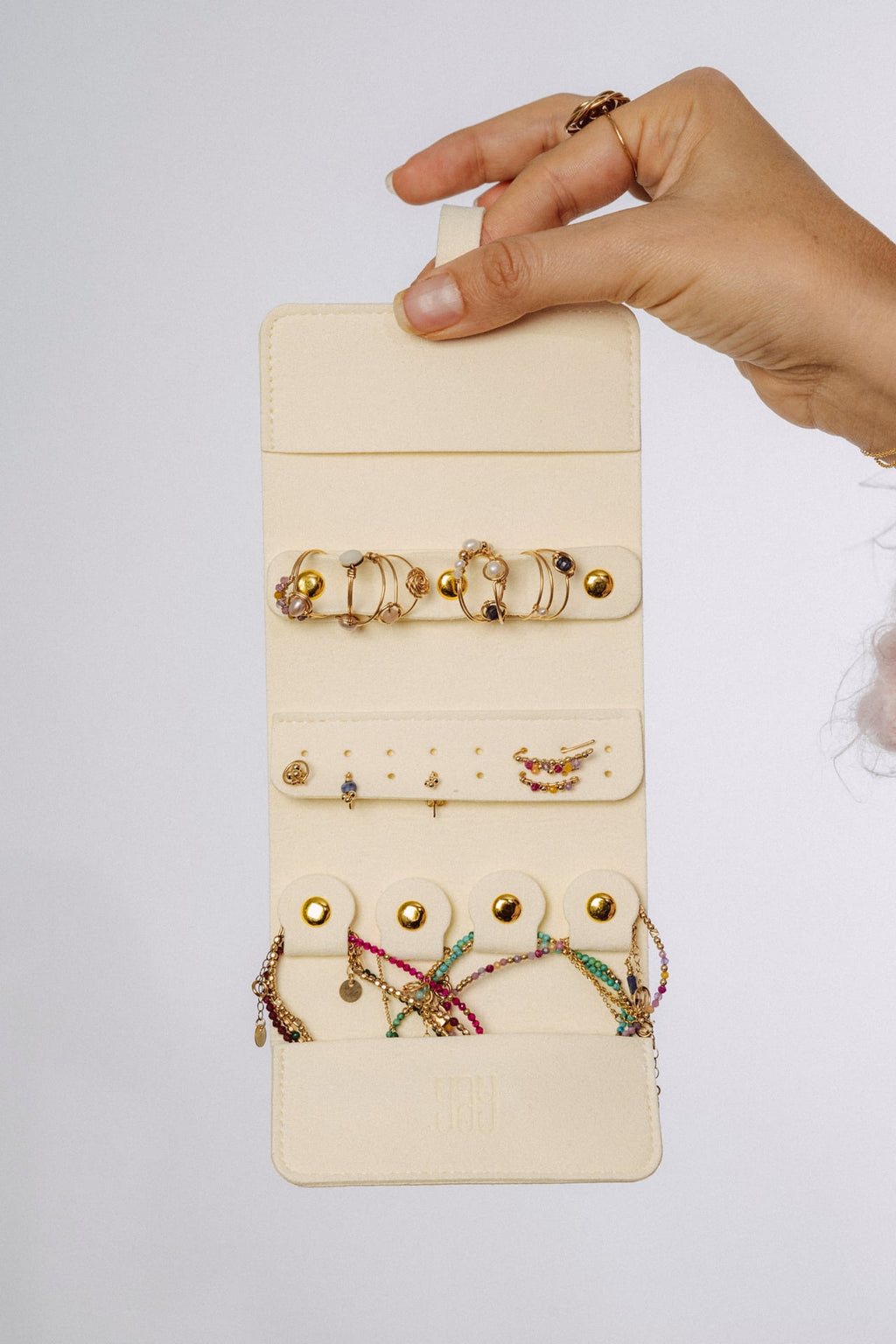 Jewelry organizer pouch - beige