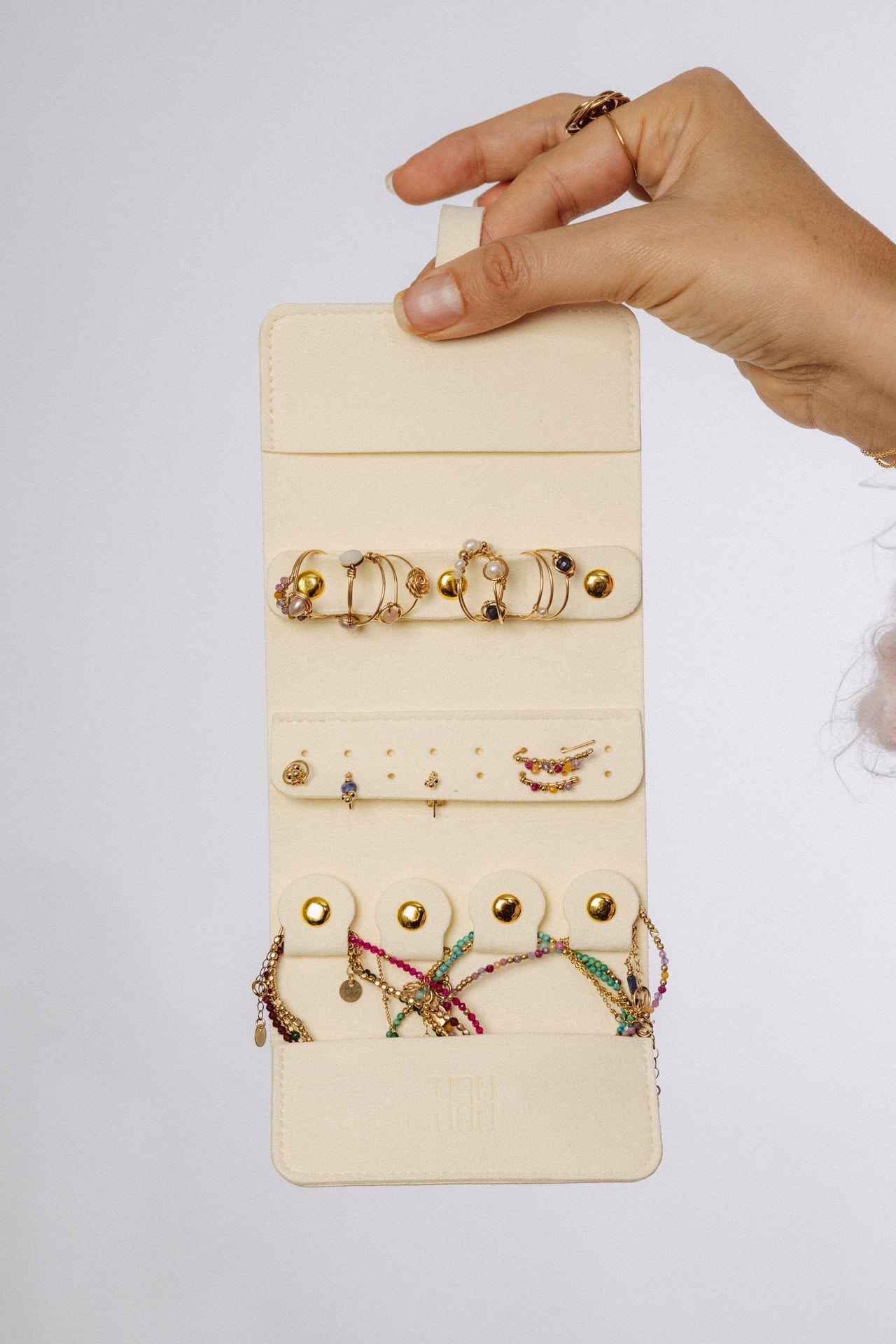Jewelry organizer pouch - beige