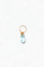 Mia Pendant - 18k Gold - Light Blue Sapphire