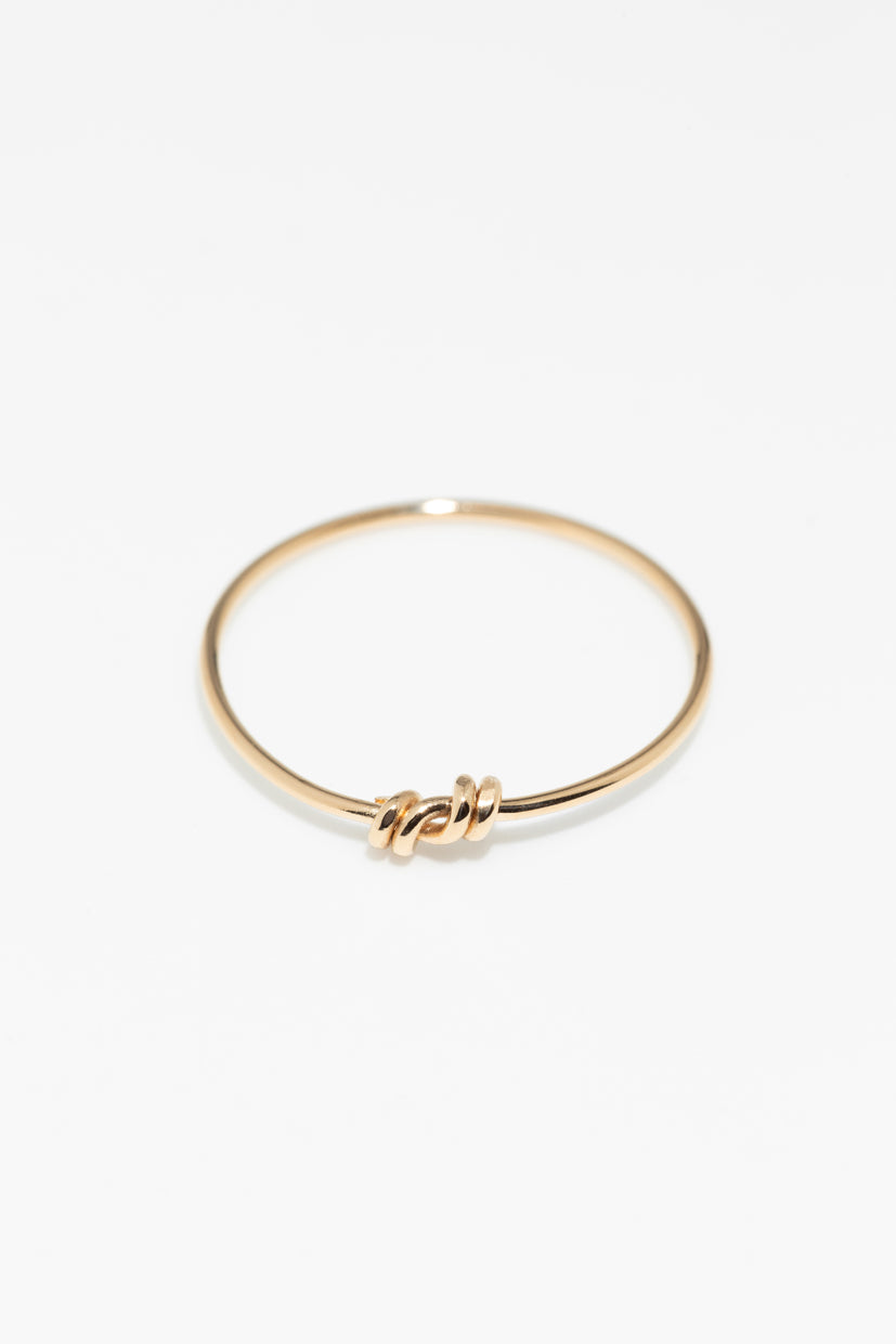 Ananta Simple Ring – 750‰ Gold