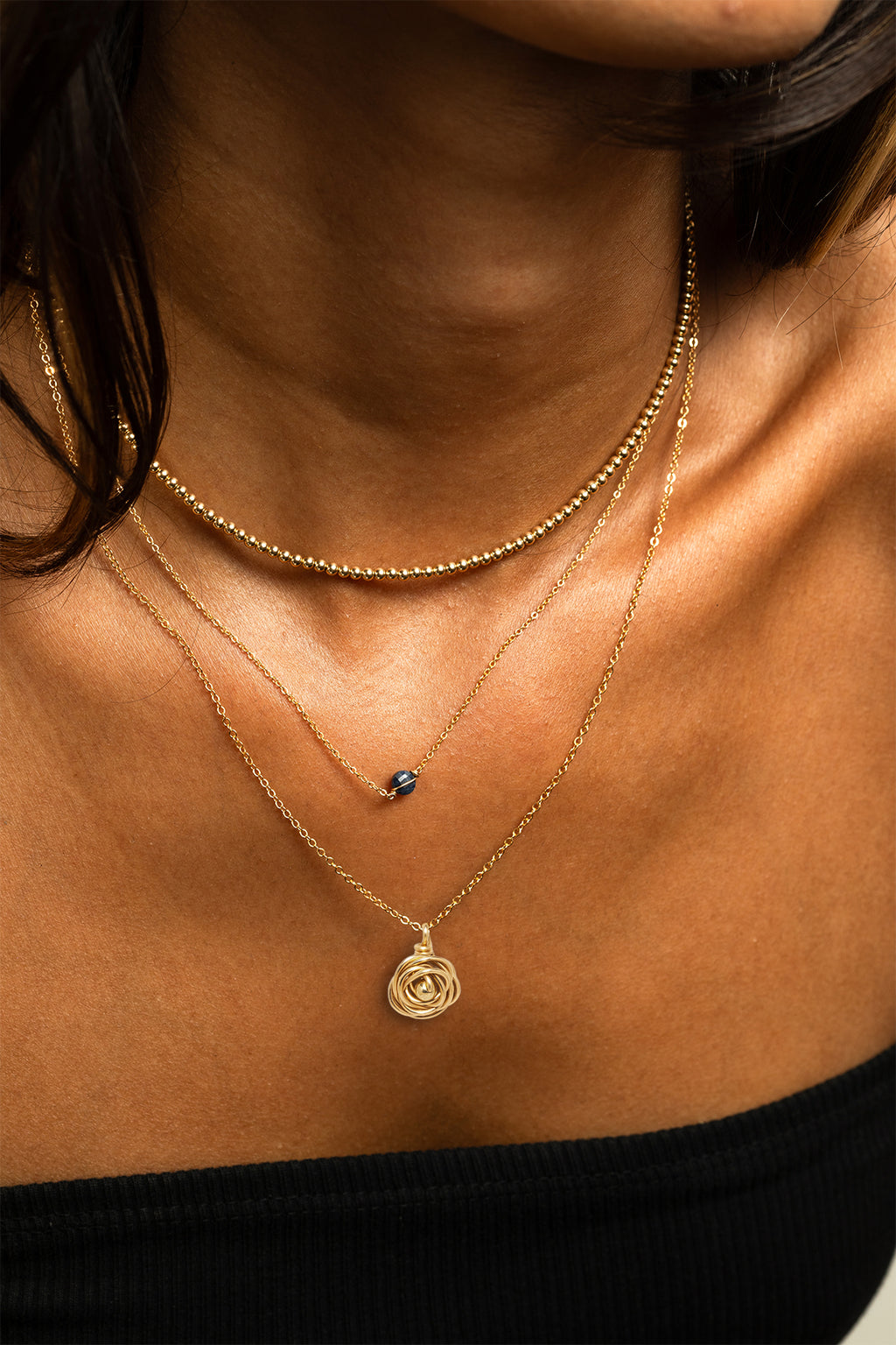 Medium Rosa Pendant - Gold