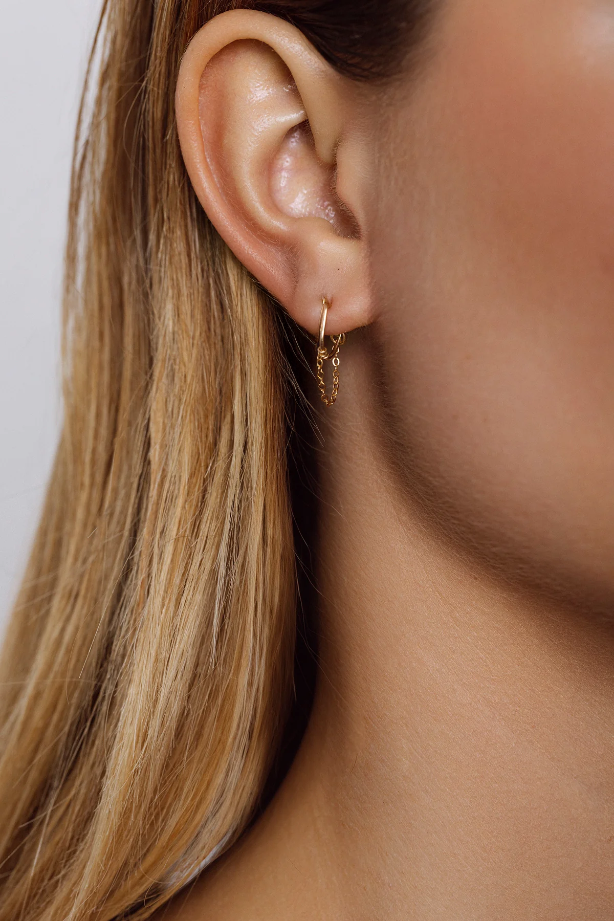 Small Noa hoop earrings
