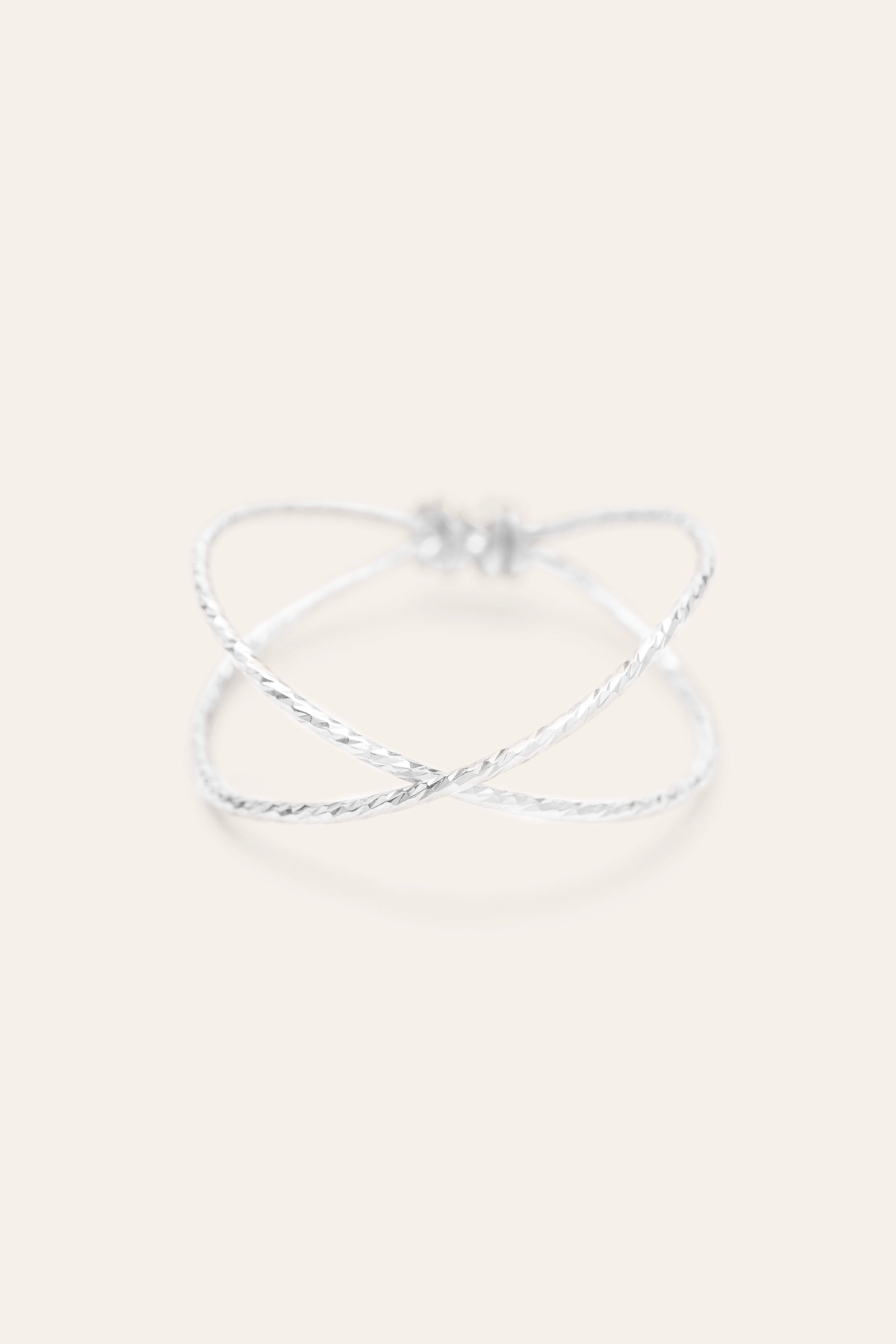 Crossed Ring Éclat - Silver
