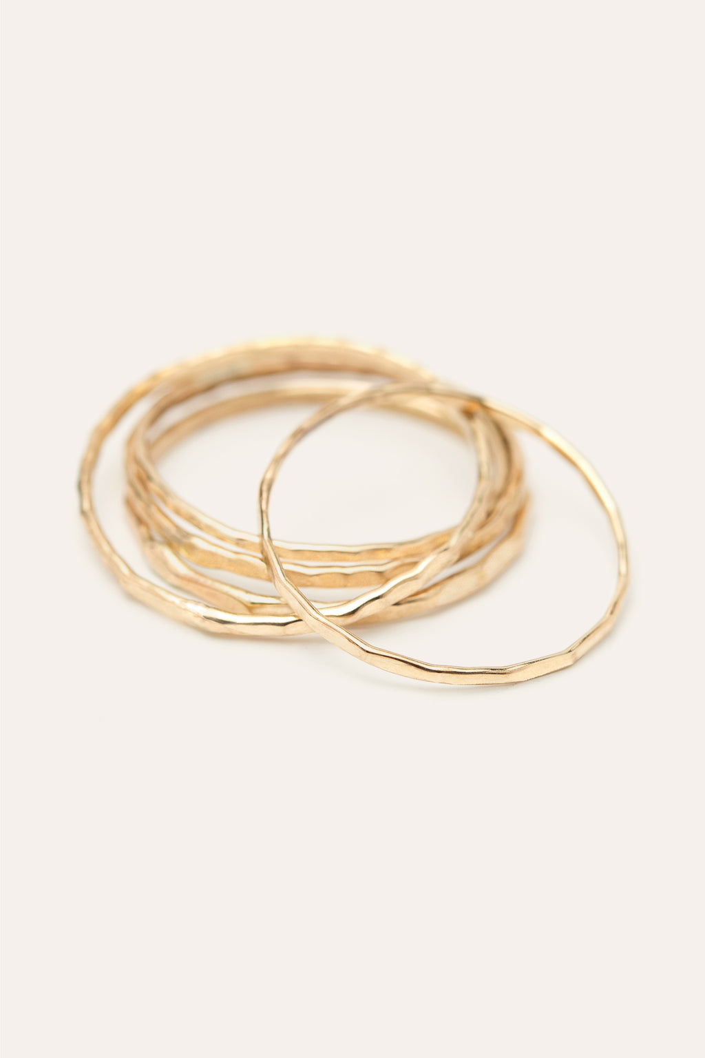 Dense hammering ring - Gold 750 ‰